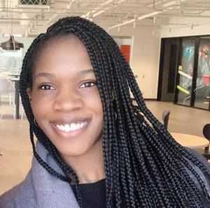 Meet your Posher, Adeola